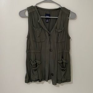 Gap kids sweater vest